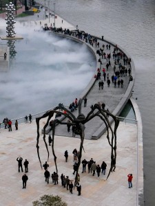Fujiko Nakaya'nın İspanya'da müzedeki sis çalışması