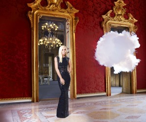 Donatella-Versace ve Smilde'nin bulutu